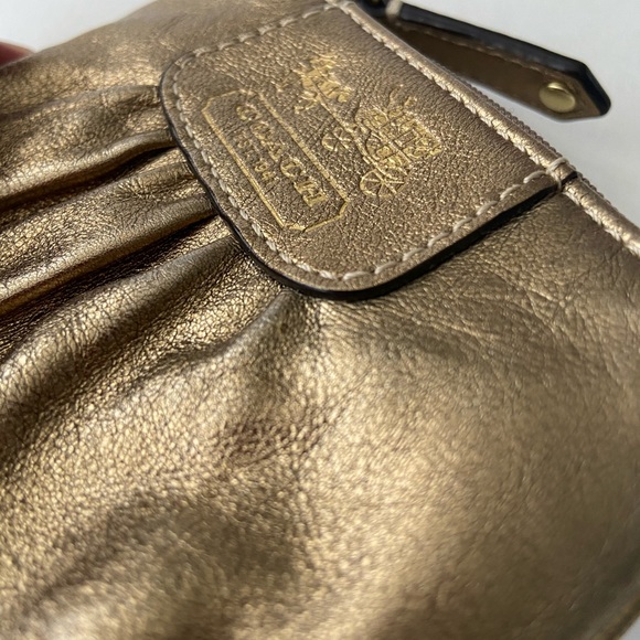 COACH | Gold coin case - Picture 7 of 7